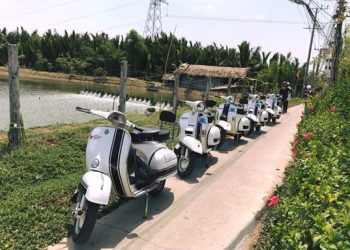 Mekong Delta Vespa Tour At A Glimpse